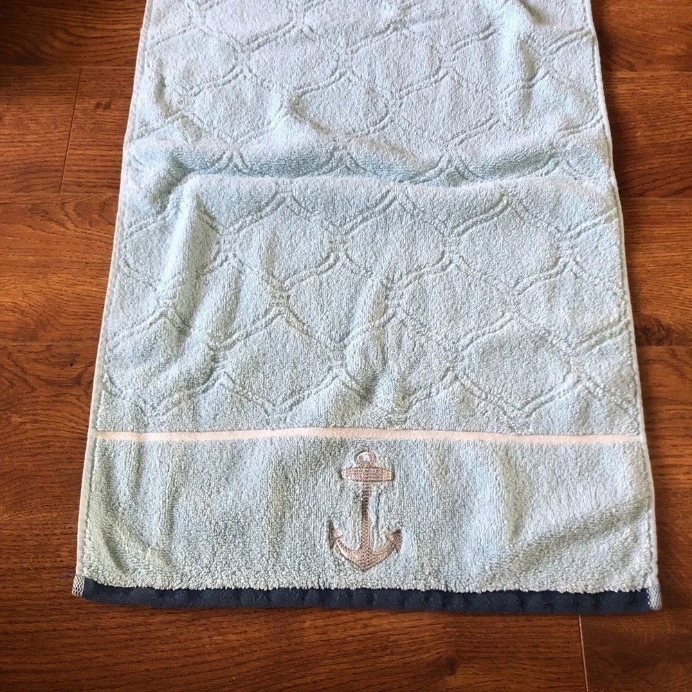 blue anchor hand towel